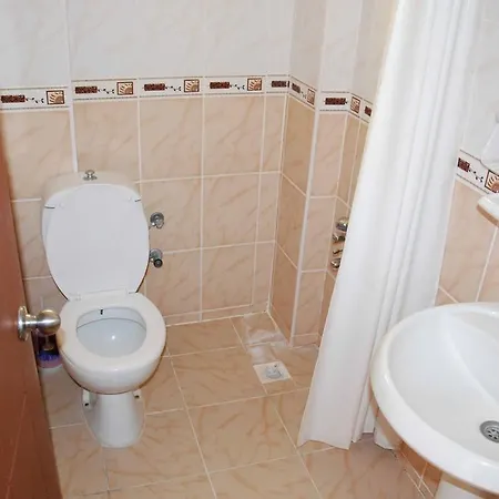 Отель Talat 2*